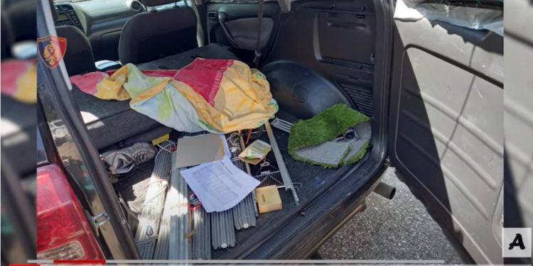 Shtetasi austriak kapet në Kakavijë, ishte nisur me 190 mijë fara për në ishullin “Samos” të mbillte kanabis (VIDEO)