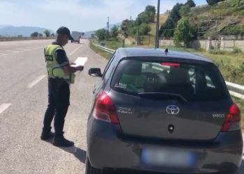 Kontrollet e Policisë Rrugore në Gjirokastër, 325 gjoba për një javë (VIDEO)