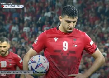 Largohen 11 lojtarë të Shqipërisë për ndeshjen me Estoninë, qëndron Armando Broja