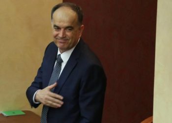 Një ditë pas votimit, ja me kë e zhvilloi takimin e parë presidenti i ri