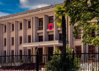 Dalin dy emrat e parë të PS si kandidatë të mundshëm për President