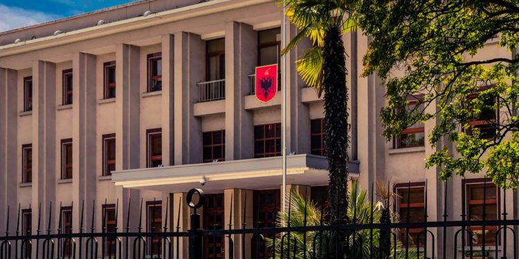 Dalin dy emrat e parë të PS si kandidatë të mundshëm për President