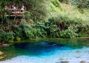 Kumbaro: Këtë vit plazhi në Syrin e Kaltër do të jetë i ndaluar