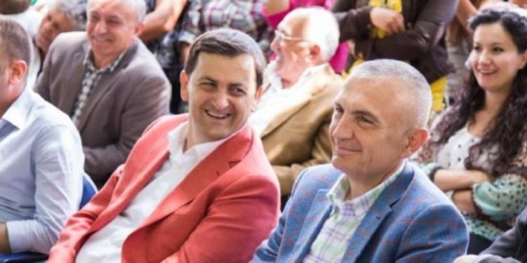 Ilir Meta dhe Vangjel Tavo kallëzohen në SPAK nga ish-deputeti i PD: Kanë pastruar para në Qipro (VIDEO)