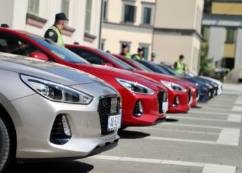 Shoferët duhet të kenë frikë, mbërrijnë në Shqipëri 10 makinat inteligjente, ja çfarë bëjnë nëpër rrugë (VIDEO)