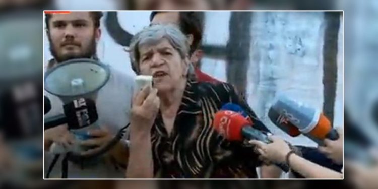 E moshuara në protestë: E mendon Rama çfarë mund të bëjmë ne me 100 mijë lekë?