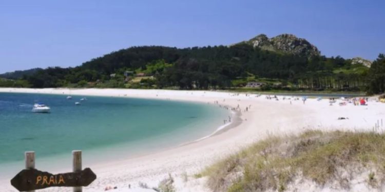 Nëse urinoni në plazhet e këtij vendi do të gjobiteni me 750 euro