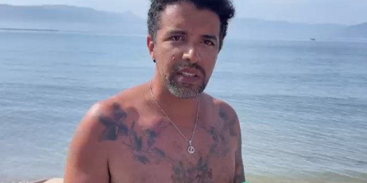 Familja shqiptare shpëton mrekullisht në Vlorë: Falenderojmë shqiptarët që na ndihmuan dhe ushqyen pa lekë