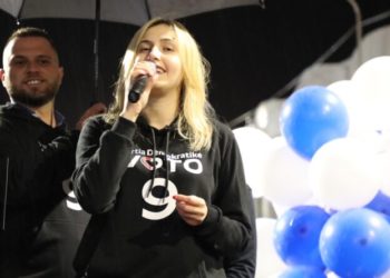 Uji i Syrit të Kaltër/ Grekët fusin “sherr” në PD, Dine-Zhupës: I hidhni hi syve njerëzve, ejani në Sarandë e mos bëni fresk nga lokalet e Bllokut