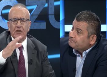 Plas sherri mes gazetarëve, Kikia për Ylli Rakipin: Ti je provincial dhe mercenar me një portal pusetë. Nuk të vij më në emision (VIDEO)