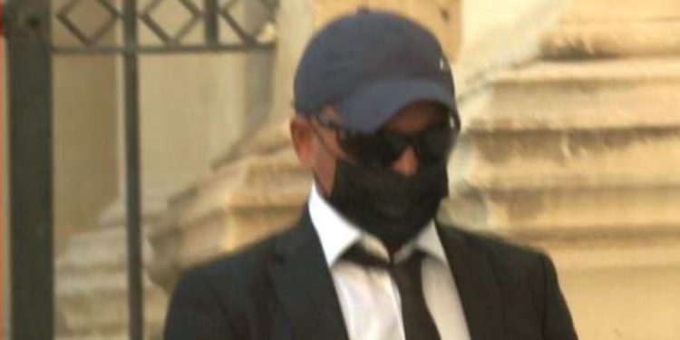 Arrestohet trafikanti i shumëkërkuar, si e transportonte të “bardhën” nga Shqipëria drejt Italisë