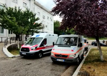 Rrahën policin në Gjirokastër, dy të arrestuar, dy të shpallur në kërkim (Emrat)