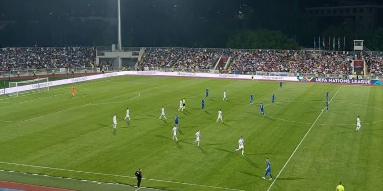 Greqia mund Kosovën në Prishtinë