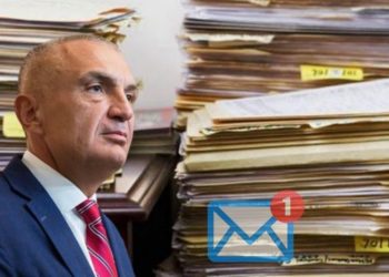 U spiunua nga Ilir Meta në komunizëm, personi i përmendur në dosje i drejtohet autoritetit