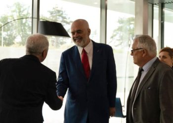 E martë, 19 korrik: një mëngjes historik për Shqipërinë