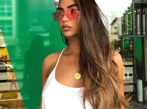 Dalin mesazhet dhe fotot intime: Modelja e njohur shqiptare kërkon 5 mijë euro për të kaluar një natë me