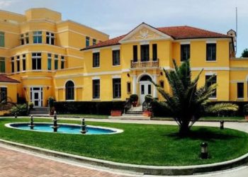 Samiti Botëror i Iranit të Lirë, Ambasada e SHBA-së ngre alarmin: Ka informacione për një kërcënim të mundshëm