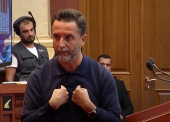 Braçe i “përvishet” ministres së Bujqësisë: Nuk dal të kërkoj vota pa fytyrë