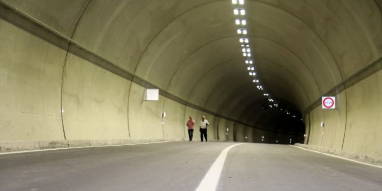 6 fakte për rrugën Kardhiq-Delvinë, si u rrit koste me të paktën 20 milionë euro