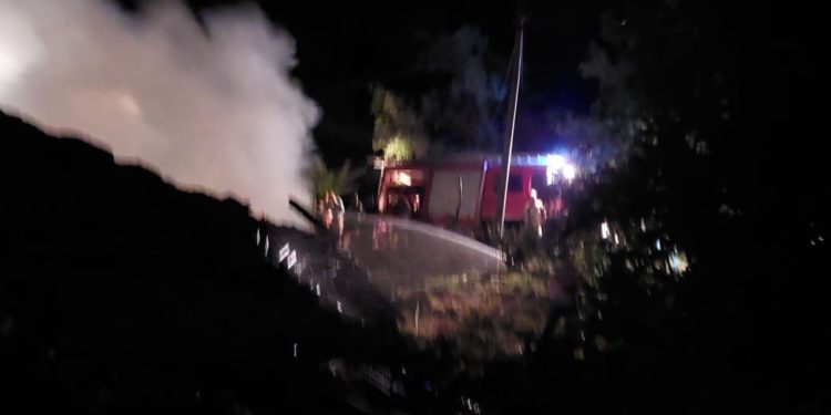 Shkrumbohet shtëpia në Kolonjë të Gjirokastrës, dalin pamjet (FOTO)