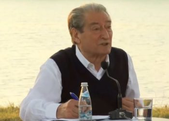 Sali Berisha kërkon falje për ligjin 7501: E di që s’ka qenë i drejtë