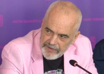 Rama i prerë me kryetarët e bashkive: Largoni drejtorët që po lënë kokrrën e namit