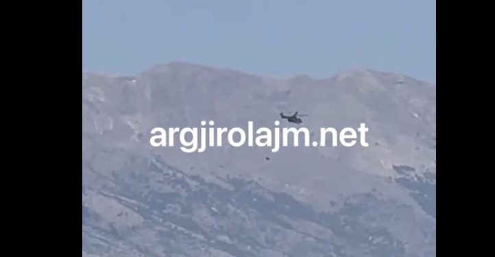 Zjarri në Malin e Gjerë, vijon operacioni me helikopter. Shmanget rreziku nga fshatrat e Dropullit (VIDEO)