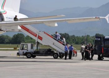 Në kërkim për plagosje dhe mashtrim, ekstradohen nga Greqia 2 persona (Emrat)