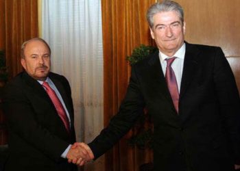 Rrëfehet ish-Kryeministri: Ja pse nuk e futa në burg Fatos Nanon më 2005!