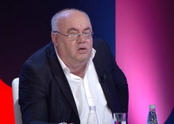 Nëna e tij pa gjithçka, detaje nga vdekja e gazetarit Kastriot Myftaraj