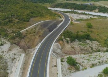 Dy fjalë për ata që shqetësohen nga hapja e rrugës Kardhiq-Delvinë