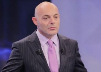 Fevziu reagon ashpër: Ligjin në det e bëjnë lacat me zinxhirë floriri dhe fëmijët e biznesmenëve të papërgjegjshëm