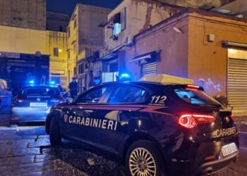 Çmenduri, shqiptari zbraz pistoletën ndaj banakierit që po bisedonte me të dashurën e tij