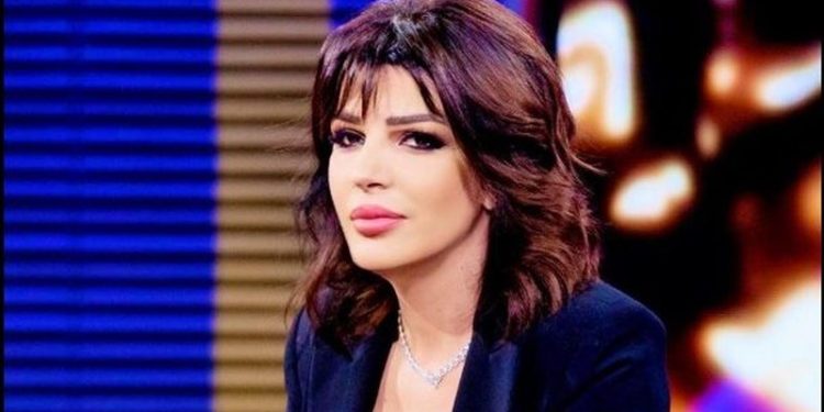 Sonila Meço revoltohet nga koncerti i Noizy-t në Tiranë: Këngë me tekste banale!