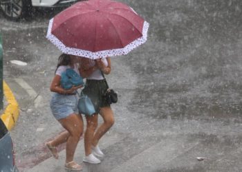 Moti, fundjava nis me reshje shiu në të gjithë vendin