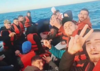 Si shqiptarët po shfrytëzojnë ligjet në Britaninë e Madhe për të shmangur dëbimin