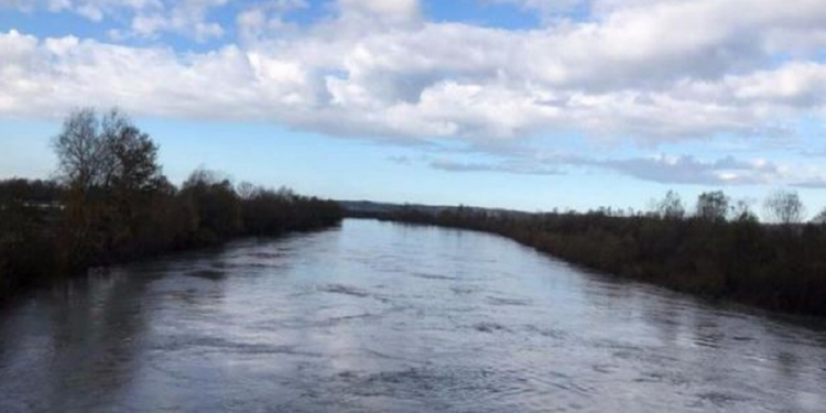 Gjendet një trup i dekompozuar në lumin Seman
