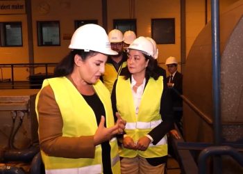 Balluku në Vlorë: Ishim në garë me Gjermaninë për anijen gjenerator. Mund edhe ta blejmë