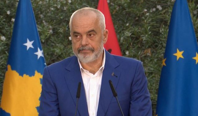 Rama i prerë: Kush dëmton librat nuk do i marrë më falas!