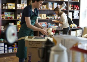 rroga, puna, shqiperi, kriza