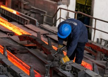 Kompania e tretë më e madhe në vend mbyll fabrikën e çelikut, shkak energjia e shtrenjtë