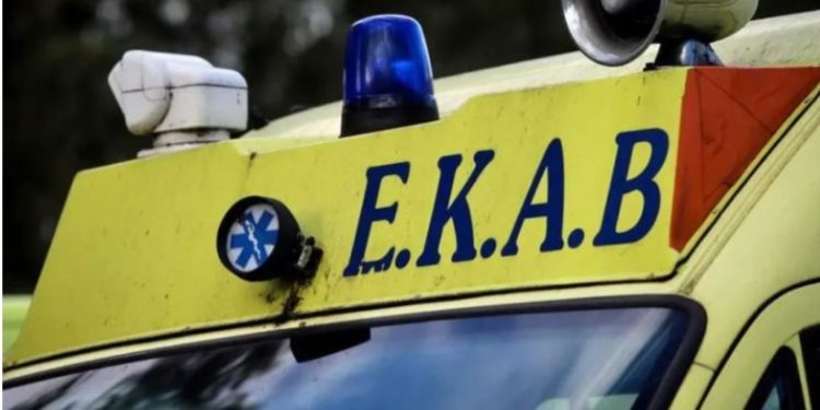 E rëndë në Greqi, i moshuari qëllon me armë tre të mitur