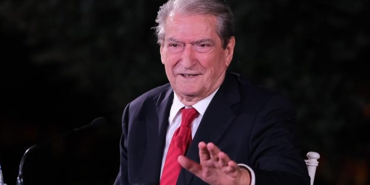 24 vjet nga vrasja e Azem Hajdarit, Berisha: Ishte një guximtar i jashtëzakonshëm