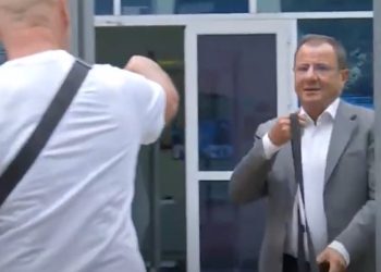 Genc Rulit i zënë “pritë” te dera e SPAK: O ushtar i Berishës, o koka e krimit