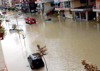 Moti i keq në Shqipëri, Emergjencat Civile thirrje bashkive: Merrni masat