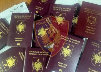 Premtoi viza pune dhe turistike në Angli, arrestohet 32-vjeçarja