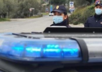 U kap duke vjedhur në banesë teksa pronarët ishin me pushime, arrestohet 30-vjeçari shqiptar