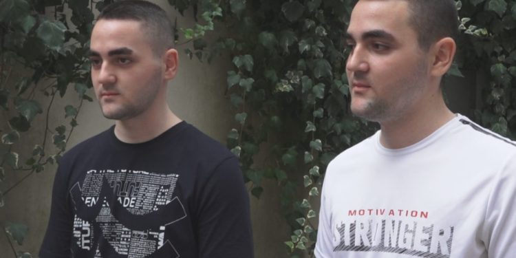 Njihuni me Marion dhe Xhulion, janë të parët e Shqipërisë në mjeksësi, por do të largohen për Gjermani