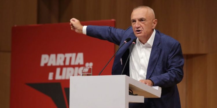 Meta zbulon planin: Tani vetëm protesta dhe zgjedhje