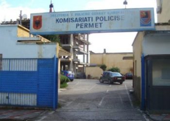 Ushtroi dhunë ndaj gruas, nën hetim 45-vjeçari nga Përmeti
